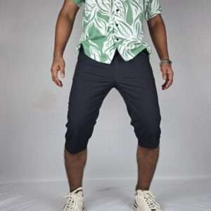 Three Quarter Pant - BLACK